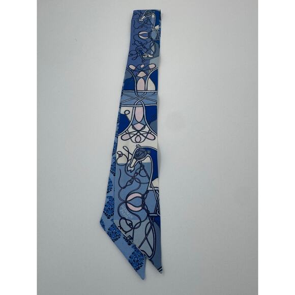 Hermès “Chevaux en Liberté” Silk Twilly – Blue Tones (Reversible Design) - Picture 1 of 3